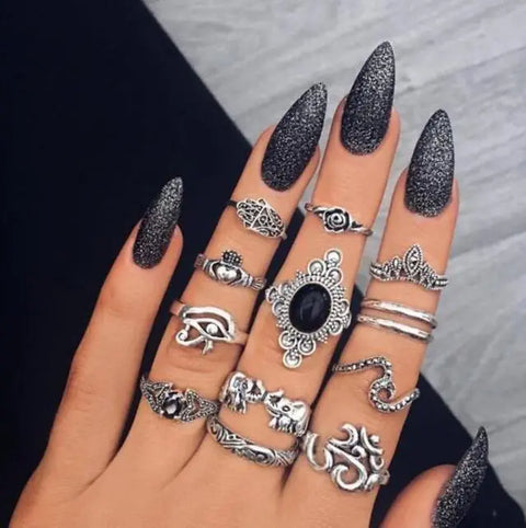 Dark Mystique Ring Collection